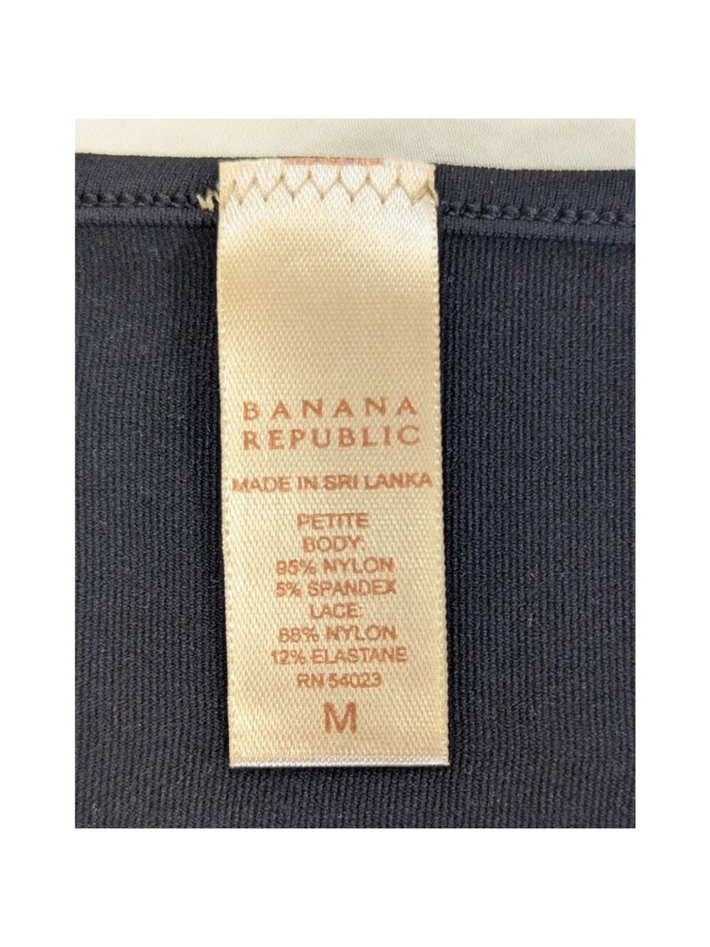 Banana Republic Petite Lace Trim V-Neck Tank Black Soft Goth Camisole Dark Roman - Picture 11 of 12